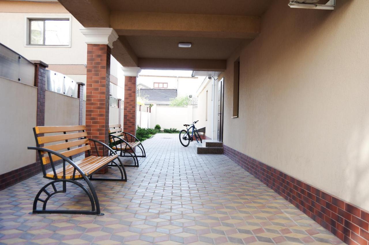 Chiernomorskie Apartamenty 오데사 외부 사진