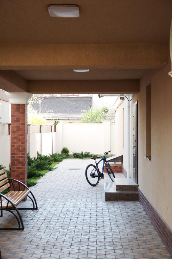 Chiernomorskie Apartamenty 오데사 외부 사진